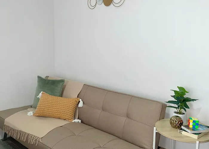 Apartment Amani Cozy Staycation Lapu-Lapu City